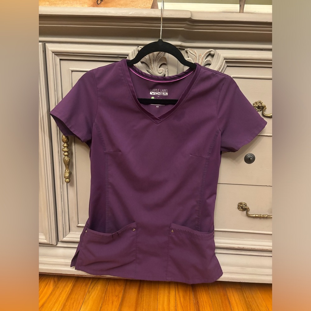 Healing hands scrubs